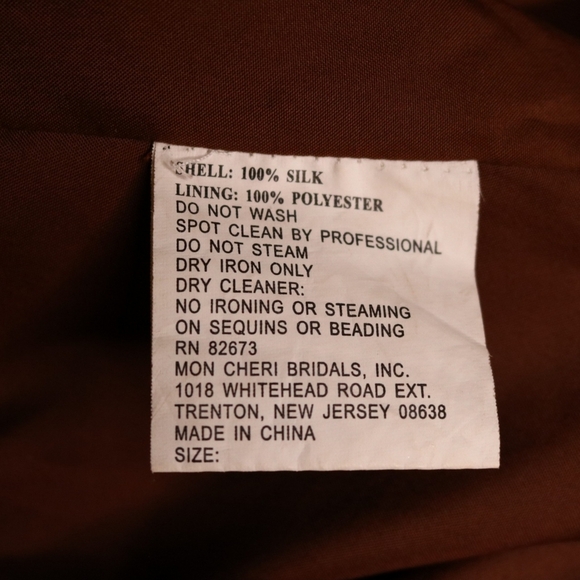 Stunning Tony Bowls / Mon Cheri Evening Gown,Boho Wedding, Prom, Pageant Dress - Picture 15 of 16